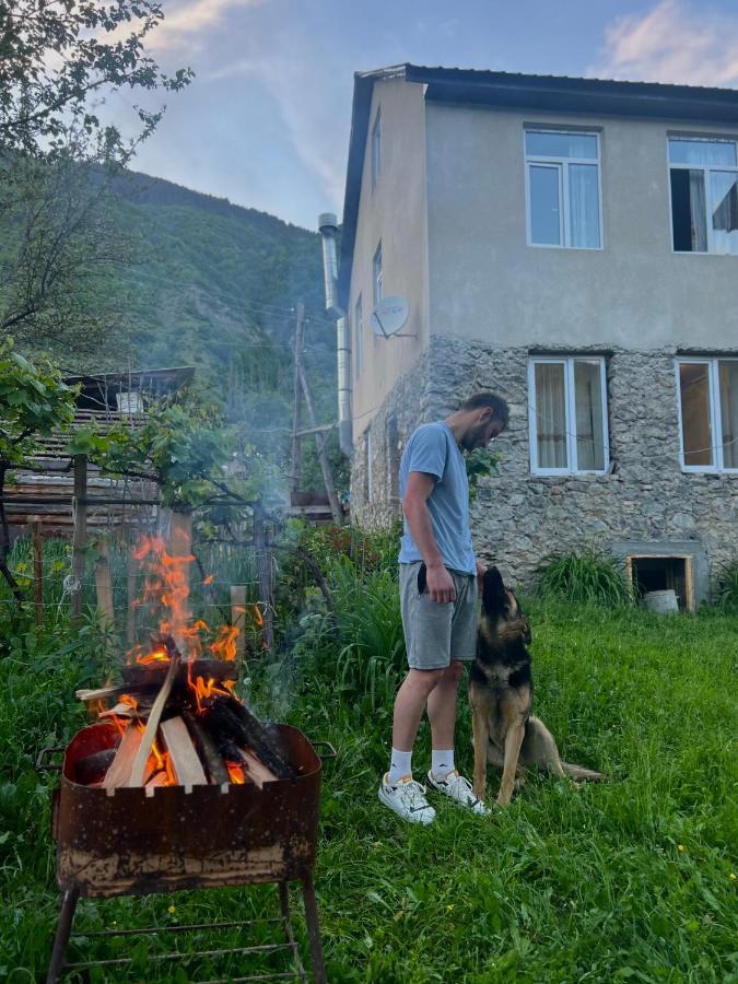 Barbara'S Eco-Cozy Guesthouse Mestia Exteriér fotografie
