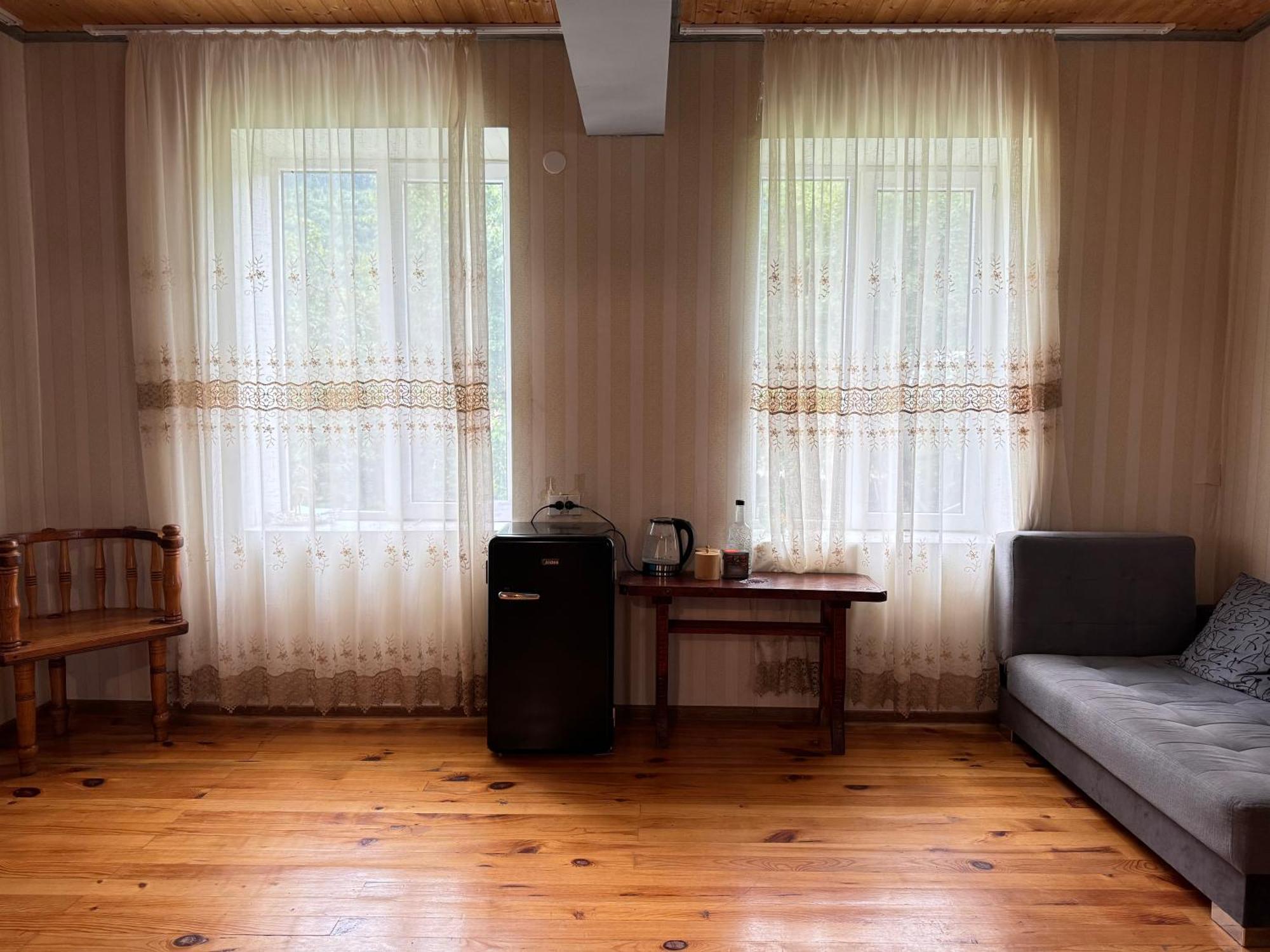 Barbara'S Eco-Cozy Guesthouse Mestia Exteriér fotografie
